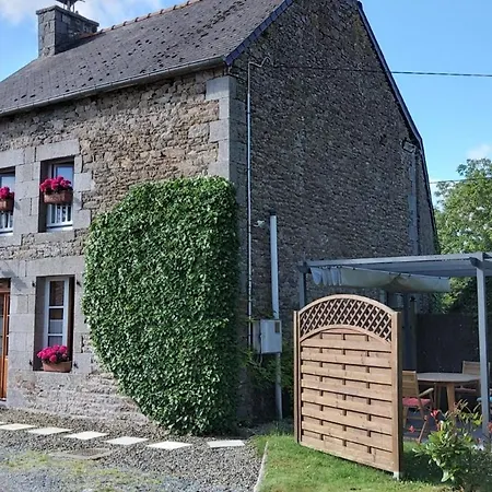 Les Renardieres En Bretagne Romantique Proche بيت للعطل *